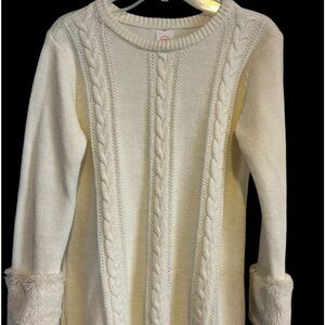 Super Cute! Girls’ cream-colored sweater with faux fur cuffs. Worn once.